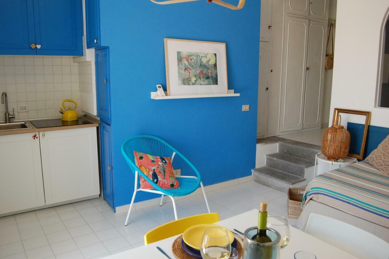 La Casa Sulla Spiaggia Lägenhet Nettuno Exteriör bild